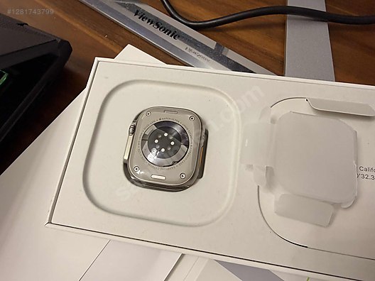 Used & Brand New Items / Cell Phones & Accessories / Wearable Technology / Smartwatch / Apple Watch