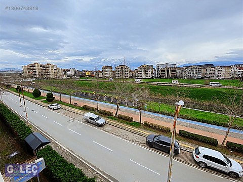 ÖZLÜCE'DE 3+1, 135m², BALKONLU VE OTOPARKLI ARAKAT KİRALIK DAİRE