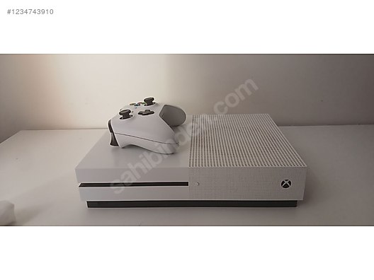 XBOX one + kinect DAYONEエディション6RZ-00030 51x6KrPEtzL._UF1000,1000_QL80_.jpg