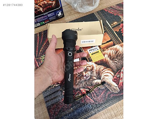 Used & Brand New Items / Electronics / Laser Pointers & Flashlights