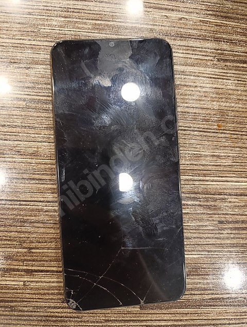 problemsiz realme C25Y