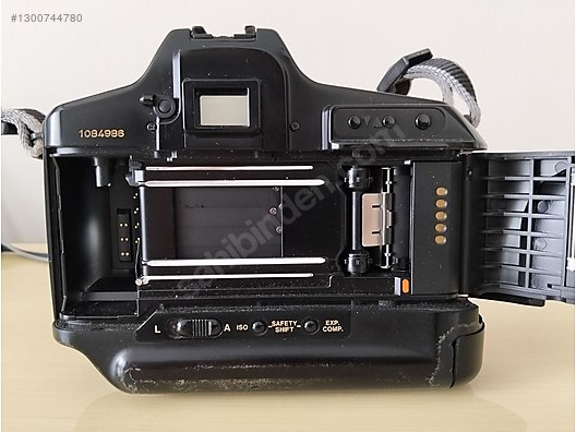 35 mm SLR / Canon / Canon T90 Kamera ve Aksesuarları on sahibinden