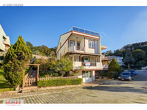 ÖZLEM KARACA'DAN GÜNBATIMI SİTESİNDE SATILIK FOURLEX VİLLA #1286745269