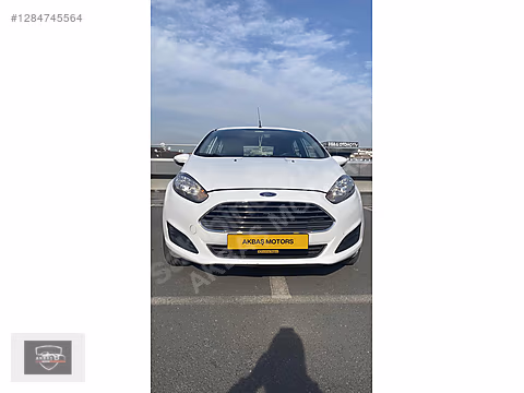AKBAŞ MOTORS' DAN 2015 FORD FIESTA 1.6 BENZİNLİ...