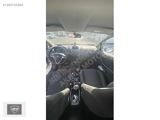 Vasıta / Otomobil / Ford / Fiesta / 1.6 Ti-VCT / Trend X