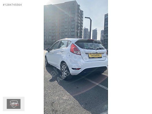 Vasıta / Otomobil / Ford / Fiesta / 1.6 Ti-VCT / Trend X