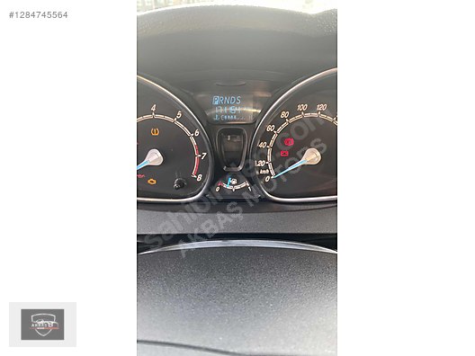 Vasıta / Otomobil / Ford / Fiesta / 1.6 Ti-VCT / Trend X