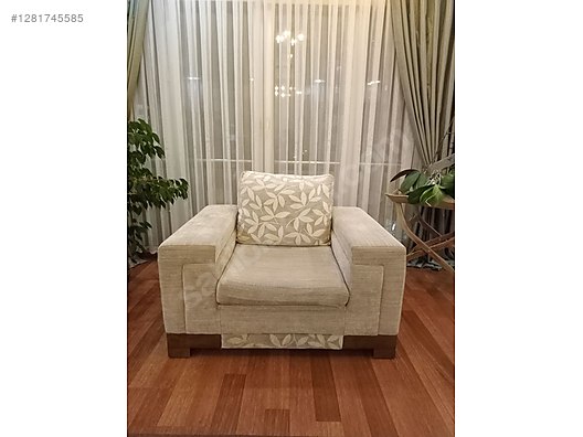 Used & Brand New Items / Home Decor / Furniture / Den & Living Room / Living Room Furniture