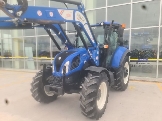 Machinery / Agricultural Machines / Tractors / New Holland / TR5.100