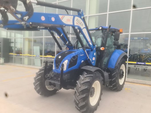 Machinery / Agricultural Machines / Tractors / New Holland / TR5.100