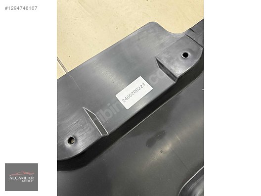 Cla A200 motor alt muhafaza 2465200223 - İlan ve alışverişte ilk