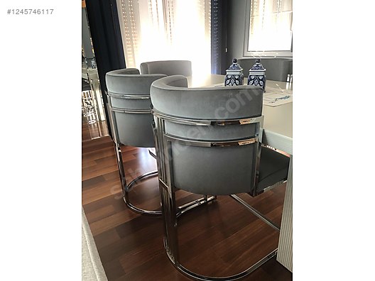 Used & Brand New Items / Home Decor / Furniture / Dining Room / Chair