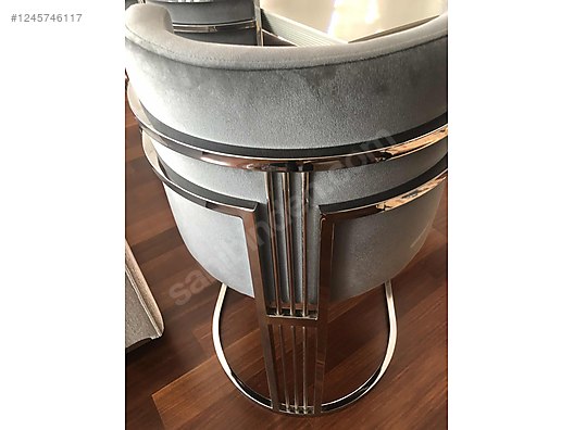 Used & Brand New Items / Home Decor / Furniture / Dining Room / Chair