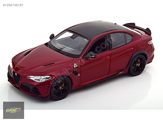 Burago Diecast Model 1:18 Alfa Romeo Araba - 1266746187