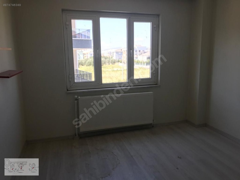 Emlak Ofisinden 3+1, 125 m² Kiralık Daire 900 TL�ye