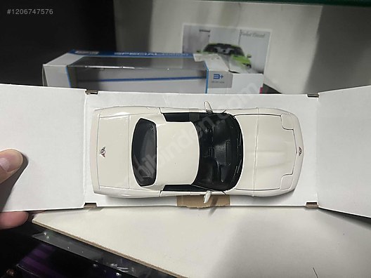 Used & Brand New Items / Toys & Hobbies / Diecast Model / Cars