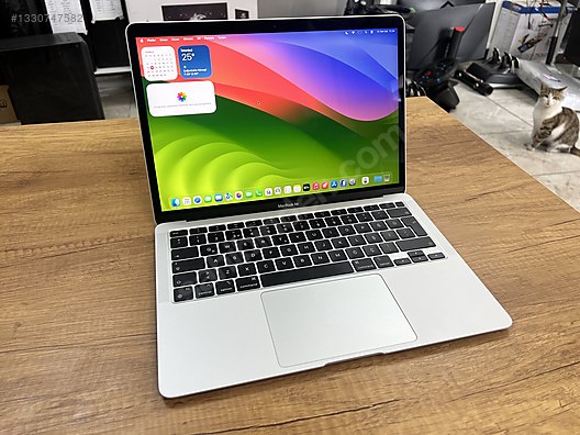 Apple Macbook / MACBOOK AİR M1 GB 256 GB TEMİZ GÜMÜŞ RENK LAPTOP