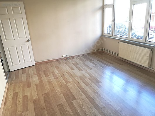 Emlak Ofisinden 3 1 135 M Kiralik Daire 3 500 Tl Ye Sahibinden Com Da 858747674