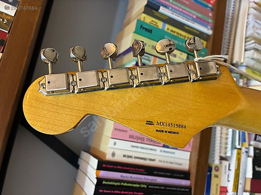 İkinci El ve Sıfır Alışveriş / Müzik / Müzik Aletleri / Telli Çalgılar / Gitar / Elektro