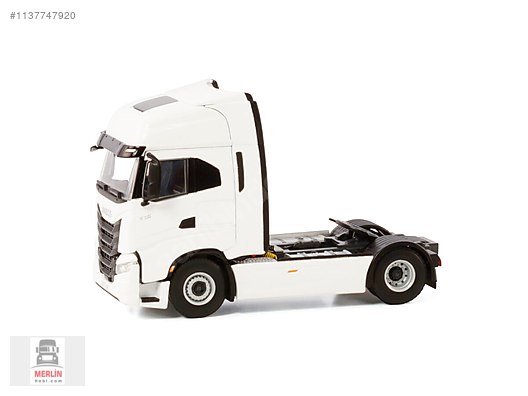 EMEK TOY CAR DELIVERY TRUCK VOLVO FH WHITE 1:25