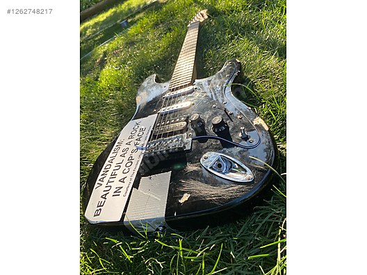 Kurt Cobain Nirvana Vandalism Stratocaster on sahibinden.com