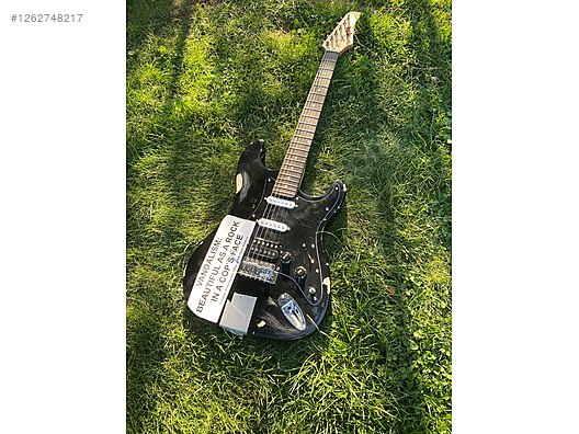 Kurt Cobain Nirvana Vandalism Stratocaster on sahibinden.com