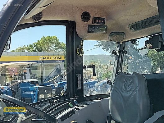 İş Makineleri & Sanayi / Tarım Makineleri / Traktör / New Holland / TD4.90B