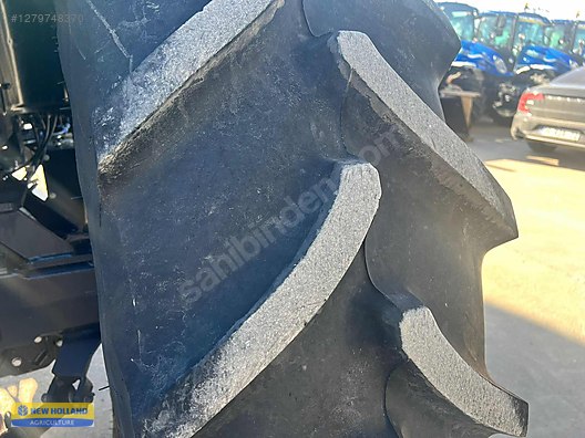 Machinery / Agricultural Machines / Tractors / New Holland / T5.120