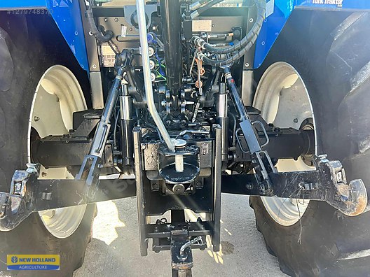 Machinery / Agricultural Machines / Tractors / New Holland / T5.120
