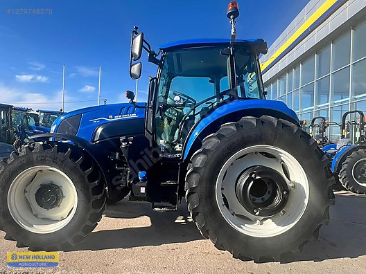 Machinery / Agricultural Machines / Tractors / New Holland / T5.120