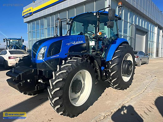 Machinery / Agricultural Machines / Tractors / New Holland / T5.120