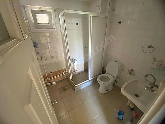 EV SAHİBİNDEN KİRALIK CUMHURİYET SİTESİNDE TEMİZ DAİRE