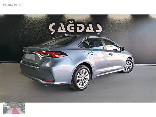 Vasıta / Otomobil / Toyota / Corolla / 1.5 / Dream 