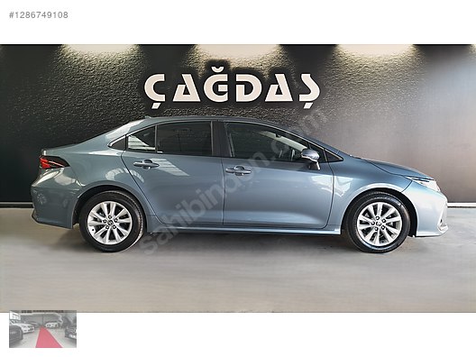 Vasıta / Otomobil / Toyota / Corolla / 1.5 / Dream 