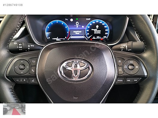 Vasıta / Otomobil / Toyota / Corolla / 1.5 / Dream 