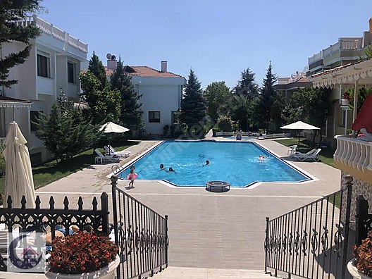 Emlak Ofisinden 4 1 300 M Kiralik Villa 3 250 Tl Ye Sahibinden Com Da 721749374