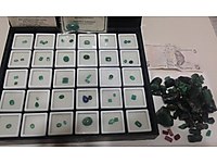 natural zumrut( dogalmaden cikarildi)