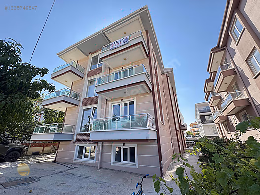 HOCA AHMET YESEVİ MAHALLESİN'DE KÖŞE KONUMDA GENİŞ 3+1 DAİRE