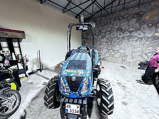 İş Makineleri & Sanayi / Tarım Makineleri / Traktör / New Holland / TD4.100F