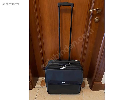Used & Brand New Items / Clothing & Accessories / Suitcases & Luggage / Single