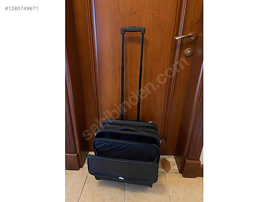 Used & Brand New Items / Clothing & Accessories / Suitcases & Luggage / Single