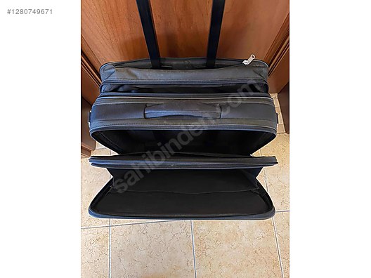 Used & Brand New Items / Clothing & Accessories / Suitcases & Luggage / Single