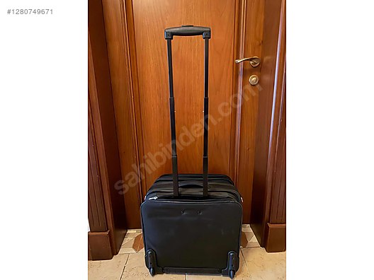 Used & Brand New Items / Clothing & Accessories / Suitcases & Luggage / Single