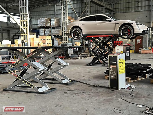 Araç Liftleri - Otomotiv Endüstri Makineleri