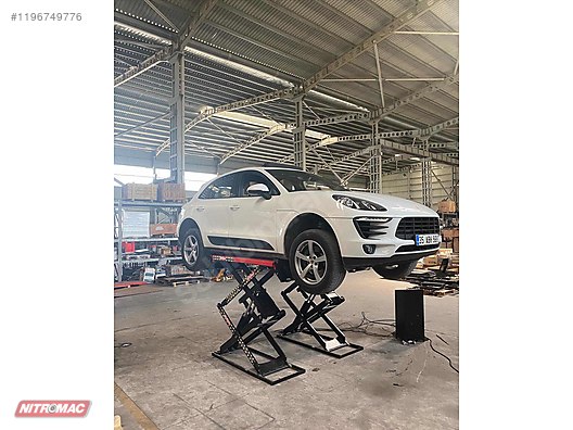 Araç Liftleri - Otomotiv Endüstri Makineleri