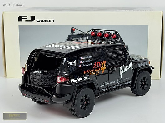 Autoart Diecast Model 1:18 Toyota Araba - 1315750445