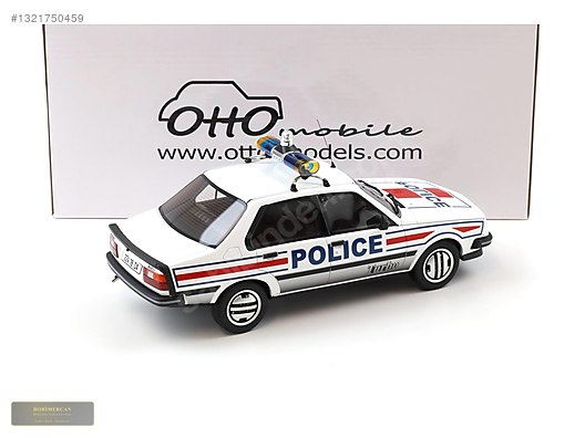 Otto Diecast Model 1:18 Renault Araba - 1321750459