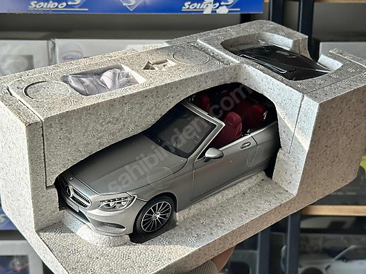 Norev Diecast Model 1:18 Mercedes Benz Araba - 1291750618