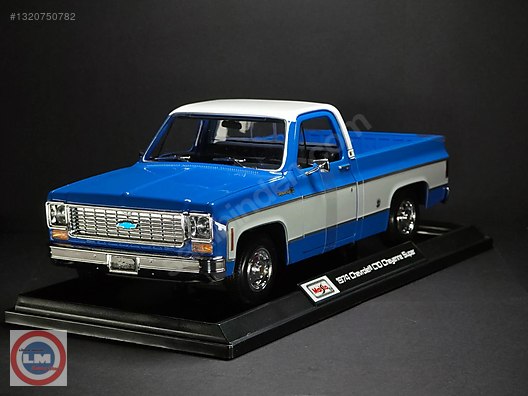Maisto Diecast Model 1:18 Chevrolet Araba - 1320750782
