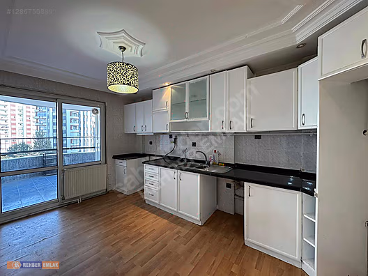 REHBER'DEN SÜLEYMAN DEMİREL BULVAR ÜZERİNDE GENİŞ CAZİP DAİRE #1286750889